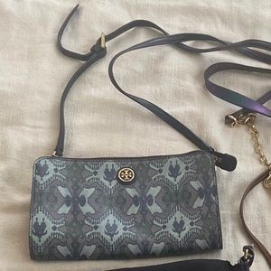 print tory Burch cross body